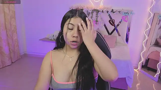 ZURY TAY online show from 10-13-25, 11:54