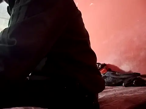 Hay-Viene-El-Huyy online show from 11-30-25, 04:33