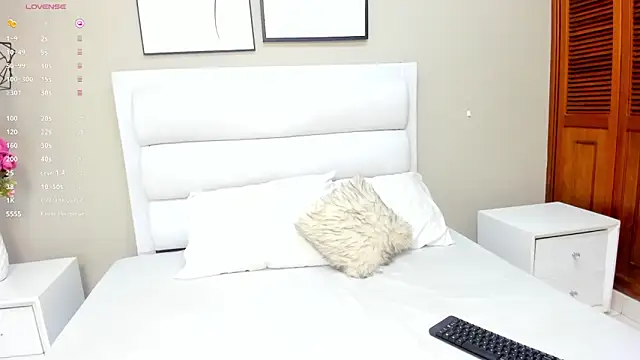 Dani rosse  online show from 02-12-26, 12:55