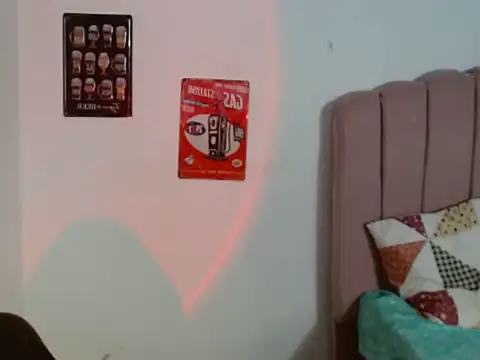 Snapshot of Evanss_lx chatting on 05-12-26, 06:38 Evanss lx online show from 05-12-26, 06:38