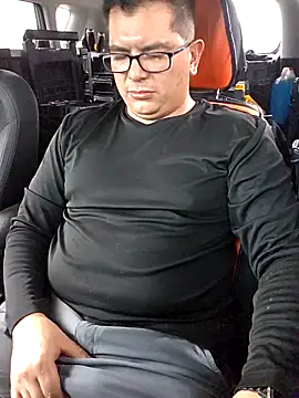 lucho8690 online show from 09-25-25, 09:18