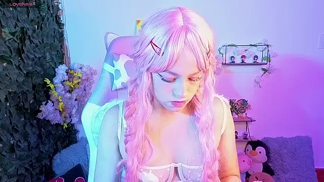 Eymmy 24 online show from 02-15-26, 02:30