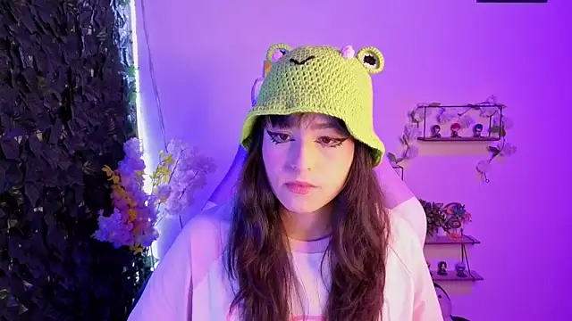 Eymmy 24 online show from 04-12-26, 01:32