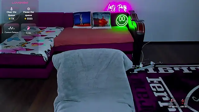 MiaKiittyy online show from 12-01-25, 01:32