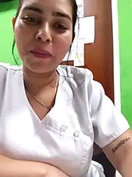 yesi-nursehot online show from 01-11-26, 04:50