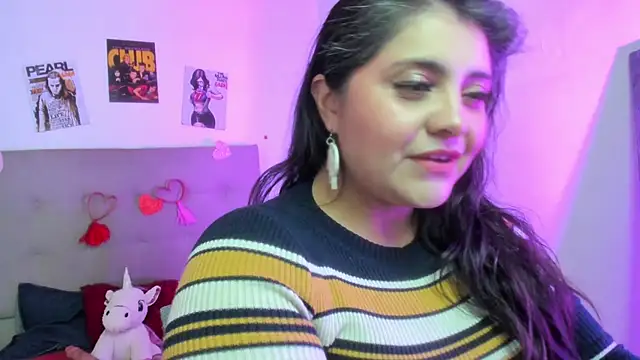 TifanyAmazinng online show from 02-17-26, 02:57