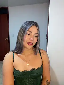 Chantel sam online show from 10-15-25, 04:12