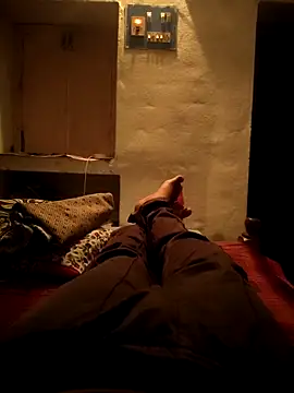 Snapshot of TeluguMuslimBoy chatting on 10-14-25, 04:30 TeluguMuslimBoy online show from 10-14-25, 04:30