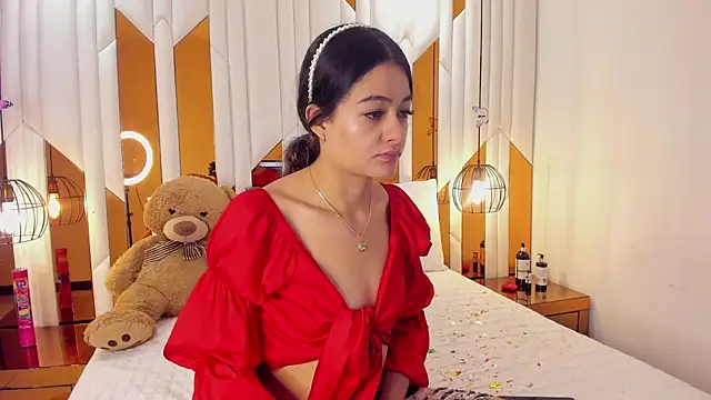 Snapshot of ValeriaPrado chatting on 11-15-25, 09:32 ValeriaPrado online show from 11-15-25, 09:32