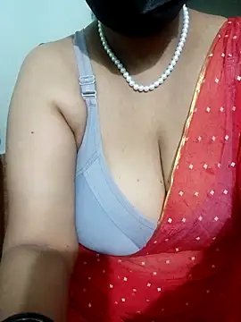 Snapshot of tami_lavanya chatting on 05-08-26, 01:27 tami lavanya online show from 05-08-26, 01:27
