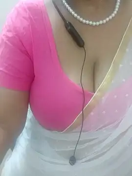 Snapshot of tami_lavanya chatting on 05-19-26, 05:30 tami lavanya online show from 05-19-26, 05:30
