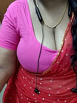 Snapshot of tami_lavanya chatting on 07-19-26, 09:02 tami lavanya online show from 07-19-26, 09:02