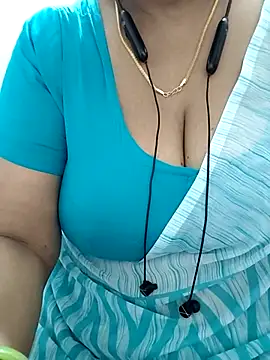 Snapshot of tami_lavanya chatting on 07-20-26, 04:49 tami lavanya online show from 07-20-26, 04:49