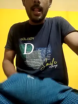 Snapshot of mayur_raaje chatting on 11-18-25, 04:33 mayur raaje online show from 11-18-25, 04:33