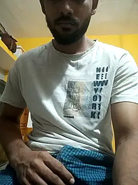 Snapshot of mayur_raaje chatting on 08-07-26, 06:10 mayur raaje online show from 08-07-26, 06:10