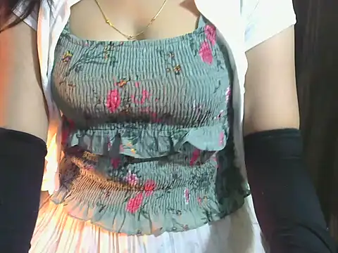 sheetal-sheetal95 online show from 12-21-25, 04:58