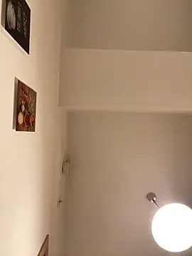 Snapshot of Lexi_Storm chatting on 12-21-25, 06:20 Lexi Storm online show from 12-21-25, 06:20