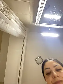 Snapshot of Lexi_Storm chatting on 01-12-26, 05:23 Lexi Storm online show from 01-12-26, 05:23