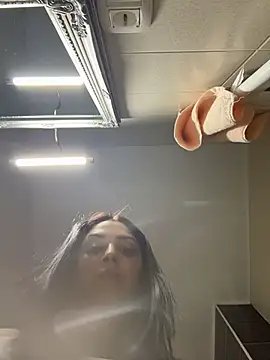 Snapshot of Lexi_Storm chatting on 04-16-26, 06:03 Lexi Storm online show from 04-16-26, 06:03