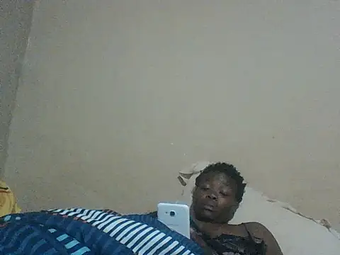 Snapshot of chocolateboobs92 chatting on 09-10-25, 07:14 chocolateboobs92 online show from 09-10-25, 07:14