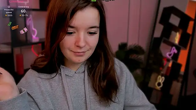 nika-still online show from 10-11-25, 09:30