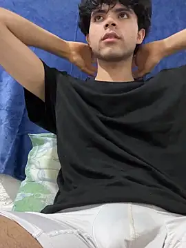 Axel-Mejia online show from 11-05-25, 02:33