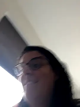 Snapshot of hottyFcup chatting on 10-06-25, 03:31 hottyFcup online show from 10-06-25, 03:31