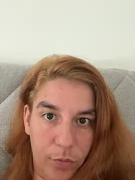 Snapshot of hottyFcup chatting on 06-19-26, 05:56 hottyFcup online show from 06-19-26, 05:56