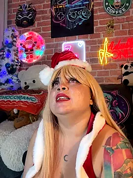 Lucycosplay777 online show from 12-20-25, 10:50