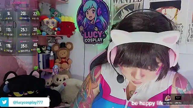 Snapshot of Lucycosplay777 chatting on 06-10-26, 02:45 Lucycosplay777 online show from 06-10-26, 02:45