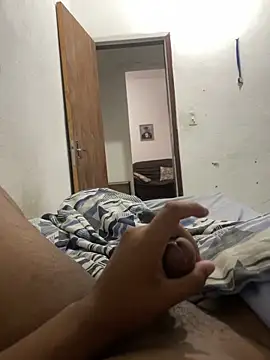 Kaua11225 online show from 09-14-25, 04:22