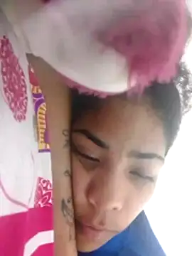 ZafiroAndFlynn online show from 12-15-25, 05:44