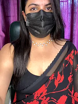 Snapshot of best_couple19 chatting on 11-01-25, 10:17 best couple19 online show from 11-01-25, 10:17