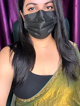 Snapshot of best_couple19 chatting on 11-30-25, 05:17 best couple19 online show from 11-30-25, 05:17