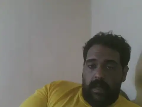 Snapshot of elpoop7305 chatting on 07-08-26, 03:38 elpoop7305 online show from 07-08-26, 03:38