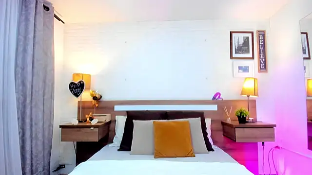 JenniferAuriston online show from 04-16-26, 07:25