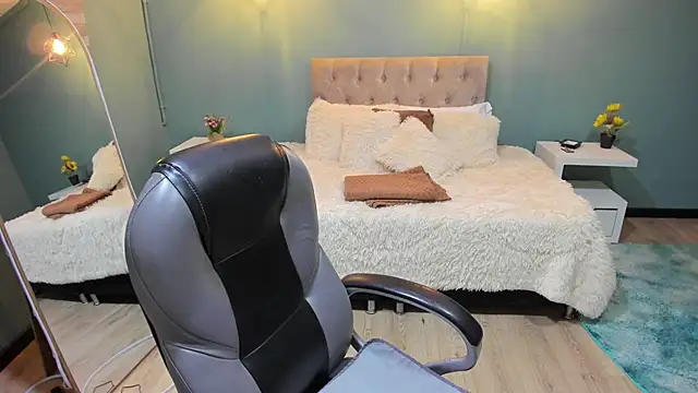 Miss Cataleya   online show from 03-07-26, 11:40