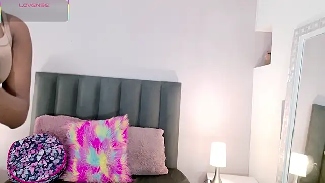 KendraChavez  online show from 09-19-25, 10:10