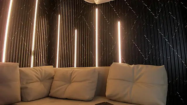 VioletRose as online show from 04-09-26, 08:36