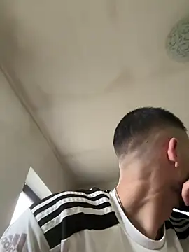 Gold7leonnnn online show from 03-29-26, 01:33