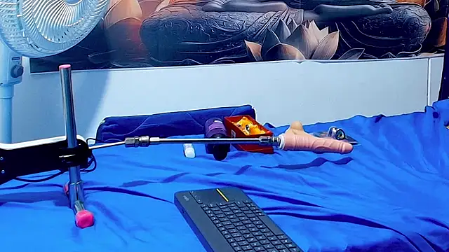 MiaBlaze  online show from 11-15-25, 01:47