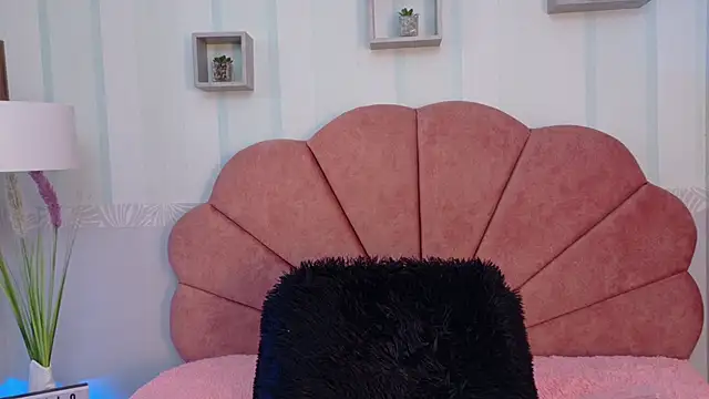 Snapshot of Conejita_420 chatting on 09-23-25, 08:12 Conejita 420 online show from 09-23-25, 08:12