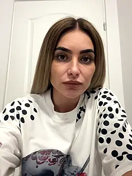 KaseyQuinn  online show from 09-08-25, 07:35