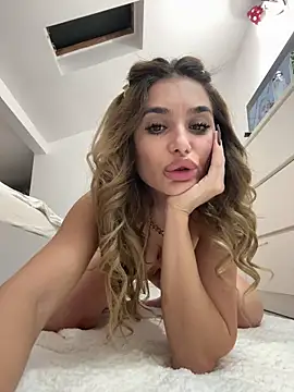 KaseyQuinn  online show from 10-05-25, 09:56