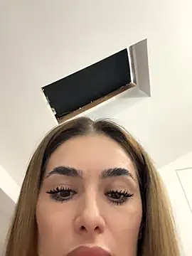 KaseyQuinn  online show from 10-12-25, 07:40