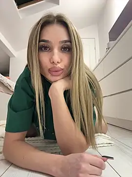 KaseyQuinn  online show from 11-29-25, 10:35