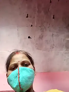 Snapshot of Miss_dipti chatting on 10-13-25, 06:13 Miss dipti online show from 10-13-25, 06:13