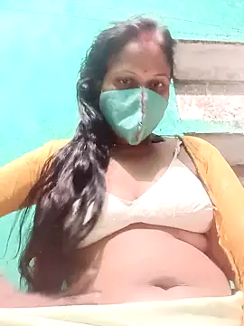 Snapshot of Miss_dipti chatting on 10-13-25, 11:38 Miss dipti online show from 10-13-25, 11:38