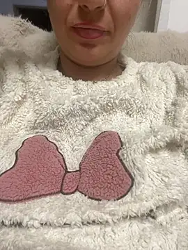 Snapshot of DeboraGaia chatting on 09-29-25, 08:13 DeboraGaia online show from 09-29-25, 08:13