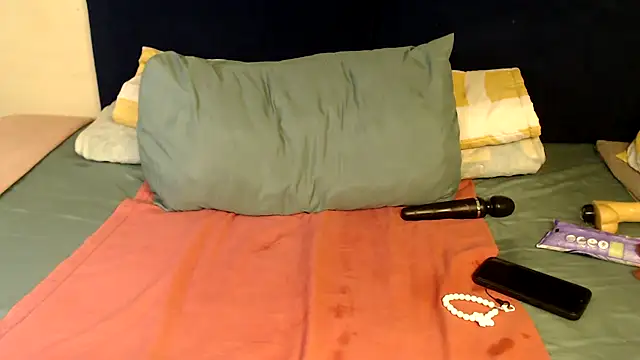 Sexy-Momo online show from 10-18-25, 05:35